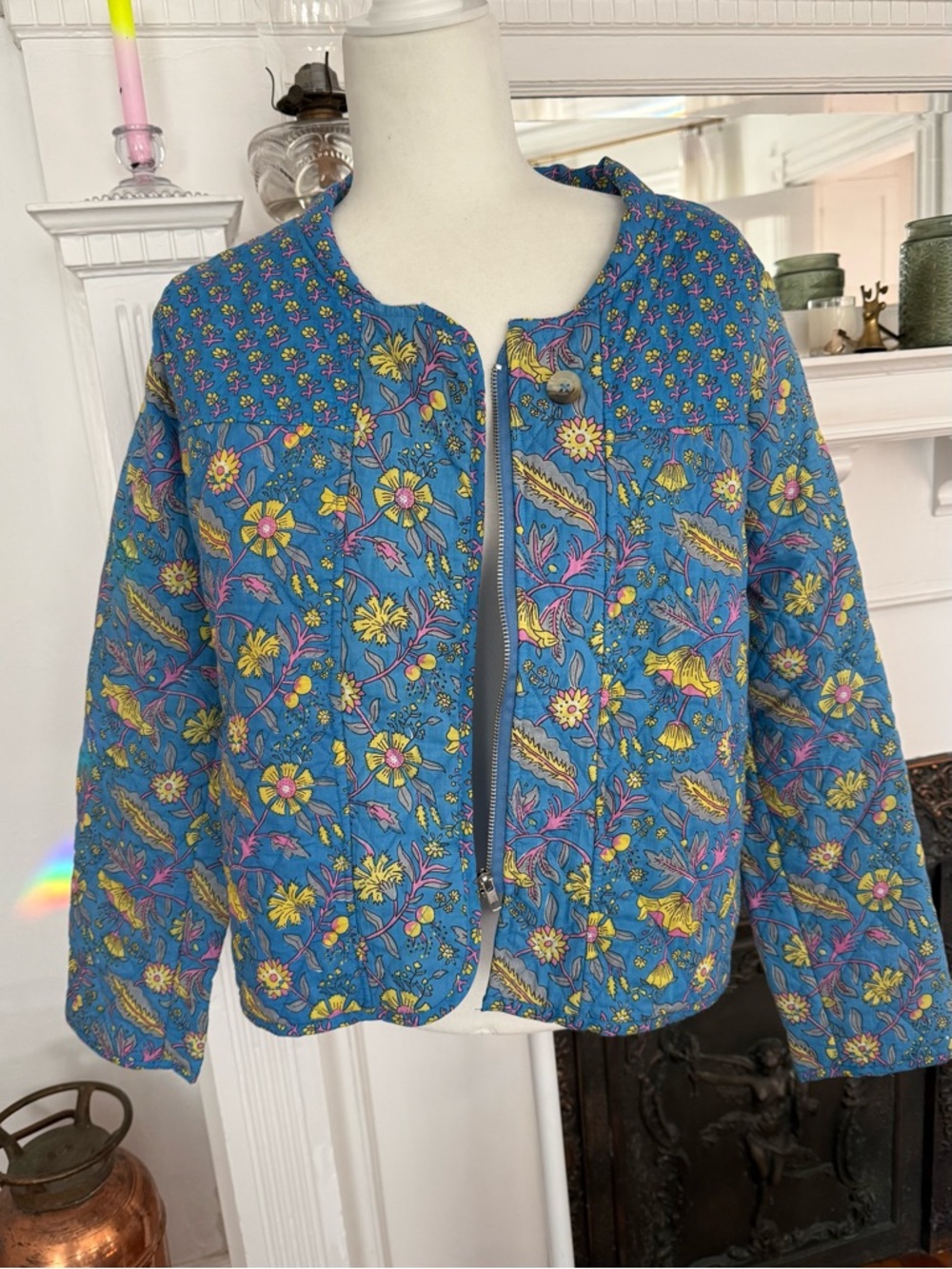 NWT Dra Los Angeles  Floral Quilted Jacket